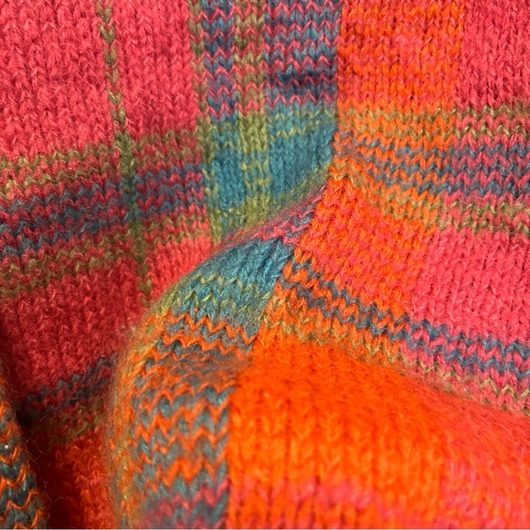 Colorful Vintage Sweater - Picture 2 of 4